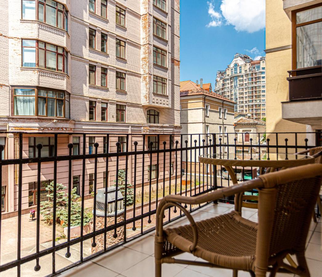 Incognito Boutique Hotel Kiev Exterior foto